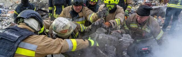 Rusija "razorila" Harkov raketama i dronovima: Ima poginulih i povređenih (FOTO)