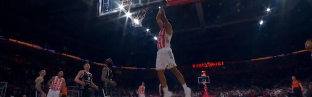 Nestvarno zakucavanje Bolomboja nakon asistencije Dos Santosa, Zvezda dominira