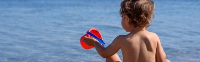 PETORO SRBA POD ISTRAGOM, PRETI IM ODUZIMANJE DECE! Kad su Nemci na plaži videli šta daju maloj deci, odmah pozvali policiju!
