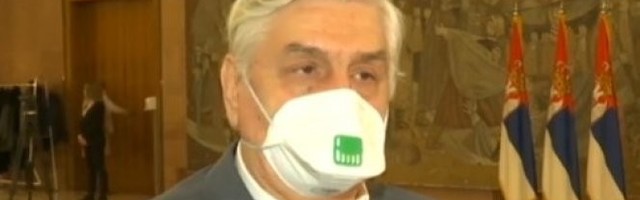 RAZMIŠLJAMO O BENEFITIMA ZA VAKCINISANE! Tiodorović: Svako od nas treba da bude primer građanima