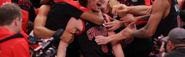 AUSTRALIJANAC IGRA KOŠARKU ŽIVOTA! Bulsi srušili Klivlend, fantastični Gidi zabeležio šesti tripl-dabl u sezoni! (VIDEO)