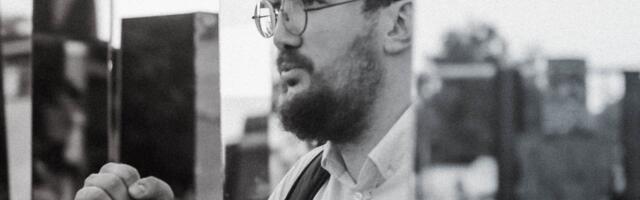 Tićmi: Roman "Tata kaže gambit“ ne govori o šahu već o iluzijama o sebi i drugima