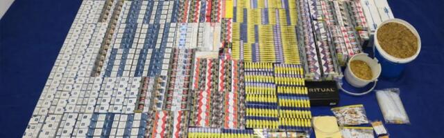 POLICIJA PRONAŠLA "FABRIKU DUVANA" U STANU U SPLITU! Oduzeto NA HILJADE kutija cigareta bez markice i vage za precizno merenje (FOTO)