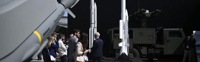 Француска улази у ратну економију: Залихе ракета и дронова расту за 400 одсто