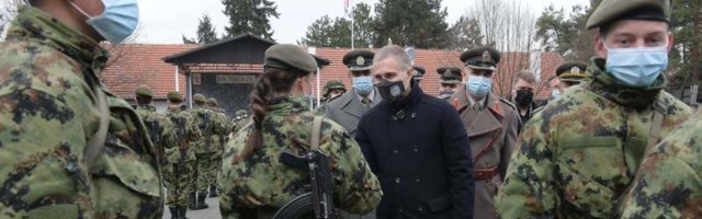 Stefanović: Povišena borbena gotovost jedinica Vojske Srbije u garnizonima Raška i Novi Pazar