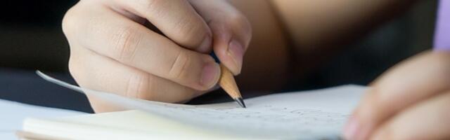 Da li će dete biti levoruko ili dešnjak? Naznake pokazuju