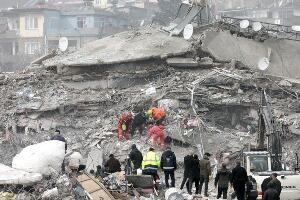 Отац са фотографије која је расплакала свет: Покушао сам да извучем ћерку, није било спаса