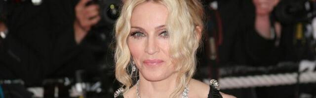 Madona podržala studente! Karleuša na aparatima! (FOTO)