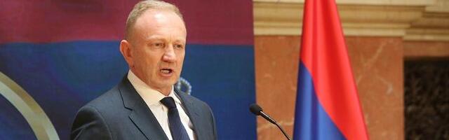 Đilas: Demagogija ide dotle da tvrde da opozicija želi da sedi u Vladi sa raznim Vulinima, Gašićima...