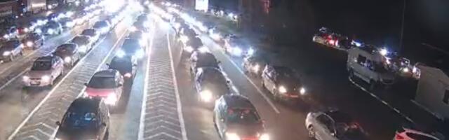 VAŽNO ZA SVE KOJI PUTUJU Evo kakvo je stanje na granici