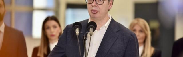 VUČIĆ I DANAS U NIŠU! Obilazi kasarnu, fabrike i kompanije i razgovara sa građanima!