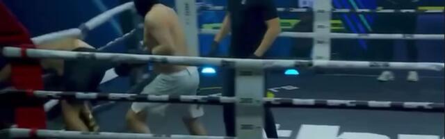 Ovo nikad nije viđeno! Pečurka udarcem izbacio Marka Džeka iz ringa, influenser izleteo kao ptica tokom boksa