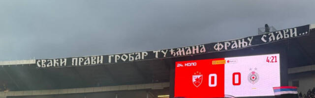 U STILU NINDŽA KORNJAČE: Pogledajte kako je navijač Zvezde okačio transparent “Tuđman” iznad južne tribine! (VIDEO)