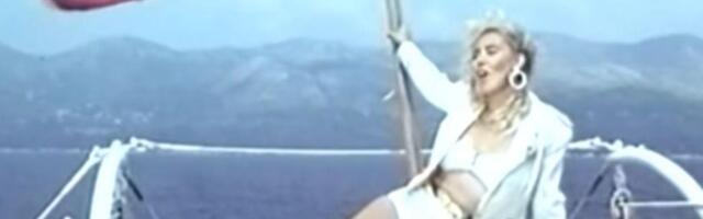 EVO GDE SU FRAJERI IZ BRENINOG ČUVENOG SPOTA ZA PESMU "JUGOSLOVENKA" Od njegove boje glasa svi se ježili, jedan kao glumac iz serije, a drugi otpevao čuveni hit