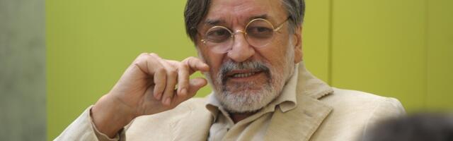 "Bila sam mlada, to je uradio namerno"! Čuveni glumac PRIREDIO NEVIĐENU NEPRIJATNOST voditelji u emisiji, nakon njegove smrti otkrila istinu