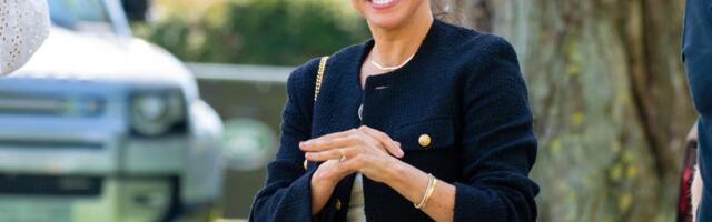 "Ovo je čudna uskršnja objava" Megan Markl pokazala kako hrani kokoške ispred kuće od 14 miliona dolara, ljudi u šoku