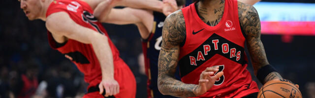 Кливленд надиграо Торонто у првој утакмици плеј-офа