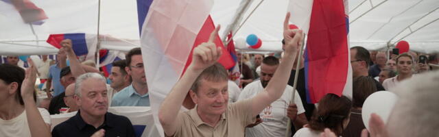 "NISU RAČUNALI NA NAROD" Glišić na velikom narodnom skupu u Valjevu: Pokušali su da izazovu haos, ali Srbija je sačuvala stabilnost i ona uvek pobeđuje! (FOTO)