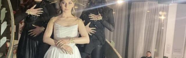 Zorja išla kod PLASTIČARA pred nastup: Pevačici NABREKLO LICE zbog intervencije, svi su u ŠOKU zbog ovog zahvata! (FOTO)