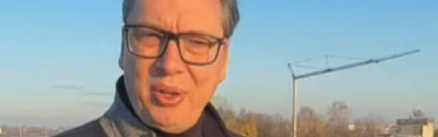 Predsednik Vučić se obratio iz Zemun Polja: “Srbija ide napred, prvi put spajamo aerodrom sa centrom grada” (VIDEO)