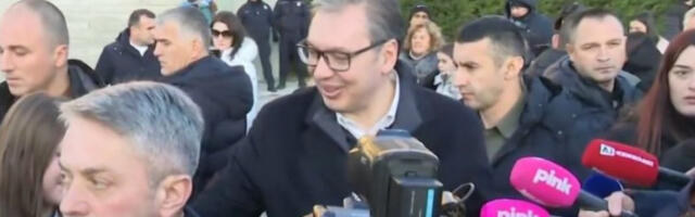 Председник Вучић испред Скупштине: Очекујем да Рафинерија почне потпуно да ради до 17. или 19. јануара