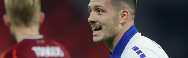 Јовић блиста, АЕК ремизирао са Атромитосом 2:2