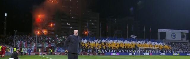 Sve gorelo u Zenici pred meč BiH i Italije /GALERIJA/
