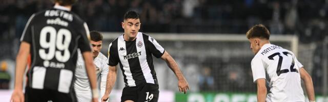 Sudar crno-belih i belo-crnih usred Humske! /GALERIJA/