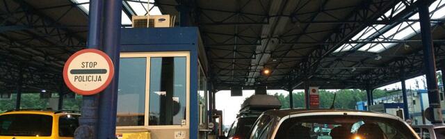 Na granici sa Severnom Makedonijom čeka se dva sata, na Batrovcima oko sat vremena