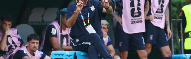 BIJELSIN BRODOLOM NA MUNDIJALU! Muslera poklonio pobedu Španiji, Zelenortska Ostrva ispisala istoriju, Urugvaj ispao! (VIDEO+FOTO)