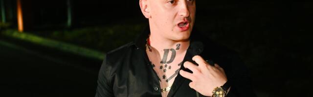 "SVAKO JUTRO LJUBIM ZORIČINU, JELENINU I BOSANČEVU SLIKU" Desingerica stigao na finale Pinkovih zvezda: Iznenadio stajlingom, pa progovorio o Džejli i Jakovu