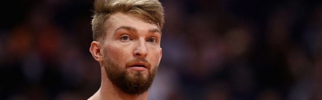 Frustrirani Sabonis sam napustio duel sa Jokićem (VIDEO)