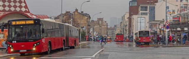 Aplikaciju za plaćanje i praćenje autobusa do kraja meseca