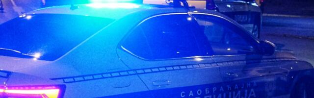 JEZIVO NASILJE U RIPNJU Posvađali se u kafani, a zatim su otac sa sinovima pregazili automobilom muškarca, pa ga tukli šipkom