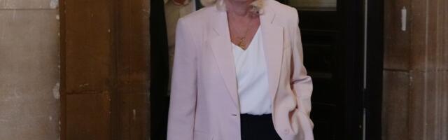 Le Pen ostaje osuđena za proneveru, ali će moći da se kandiduje za predsednicu Francuske