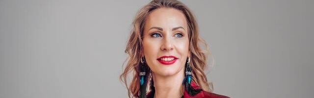 Najmodernije kombinacije: Koje boje nositi uz crnu