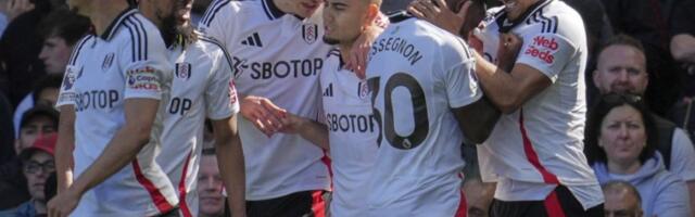 IZNENAĐENjE U PREMIJER LIGI: Fulam šokirao Liverpul, "crveni" ipak blizu titule
