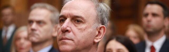 Ponoš: Učestvujemo na sednici parlamenta, važno je da se obratimo građanima