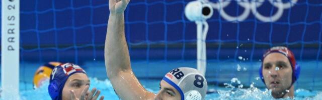 Srbija i Radnički ne moraju da brinu - Kapiten Nikola Jakšić ponovo u bazenu (Foto)