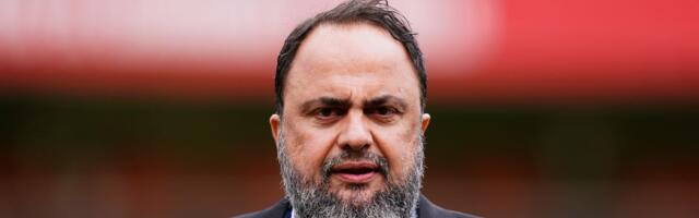 Marinakis kao da igra Football Manager: Notingem Forest smenio Šona Dajča posle samo 114 dana!