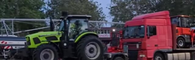 Kol'ko traktora i sve novi: Novi Sad spreman za smotru (VIDEO)