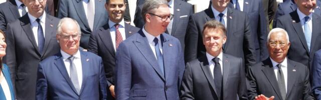 Vučić među najmoćnijim liderima sveta! Ovo je spisak zvanica koje će prisustvovati vojnoj paradi u Francuskoj (FOTO)