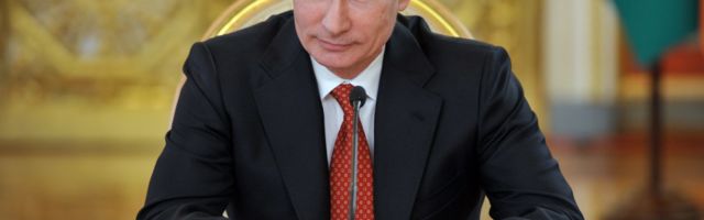 САД уводе санкције Путину због наводне завере са талибанима?