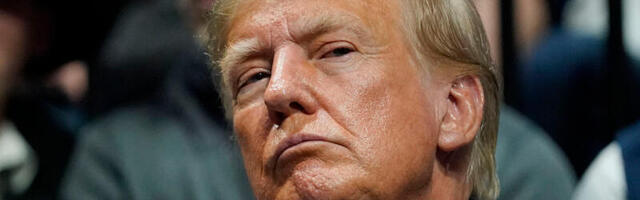 Tramp optužen za organizovanje zavere