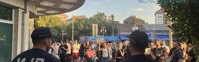 “Koga nazivate ustašama?”: Hitna akcija ispred Skupštine Niša