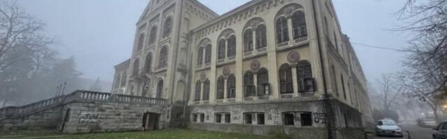 Nikola Selaković u Aranđelovcu: Podrška obnovi Simbola grada - Staro zdanje (FOTO)