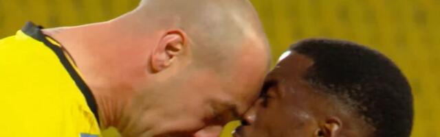 Borjan napravio haos! "Pobio" se sa saigračima, jednog gurnuo glavom, drugog udario pesnicom u lice