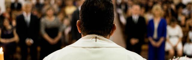 Kolike penzije primaju sveštenici u Srbiji? Cifra će vas iznenaditi