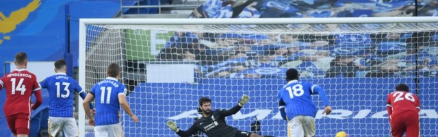 Osakaćeni Liverpul zasluženo ostao bez pobede posle VAR penala u 90 plus (VIDEO)