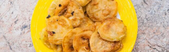 Hrskave pohovane tikvice bez jaja: trik koji menja klasičan recept